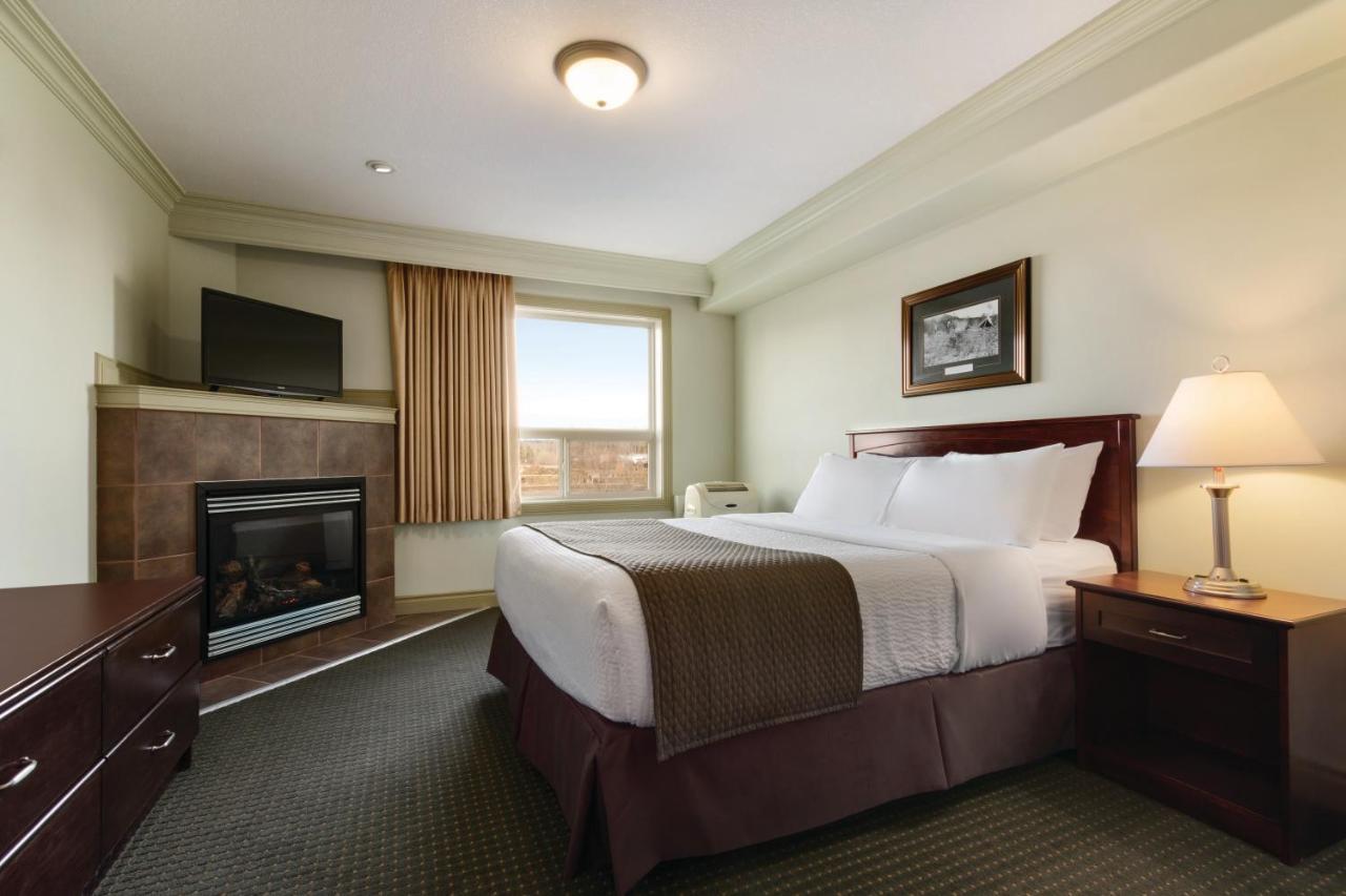 Quality Inn & Suites Whitecourt Luaran gambar