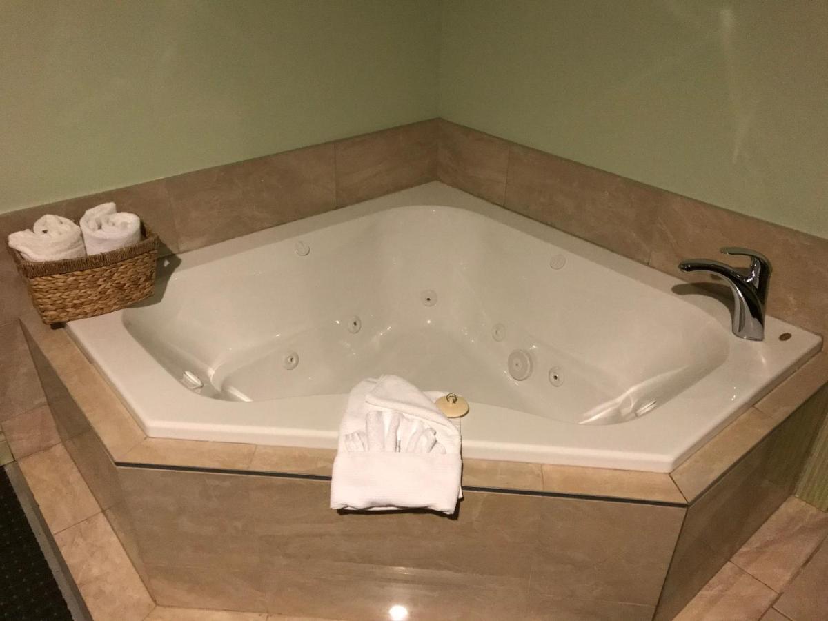 Quality Inn & Suites Whitecourt Luaran gambar