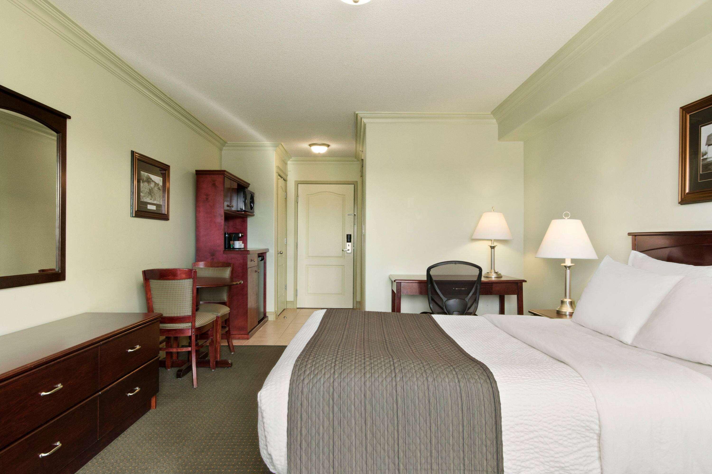 Quality Inn & Suites Whitecourt Luaran gambar