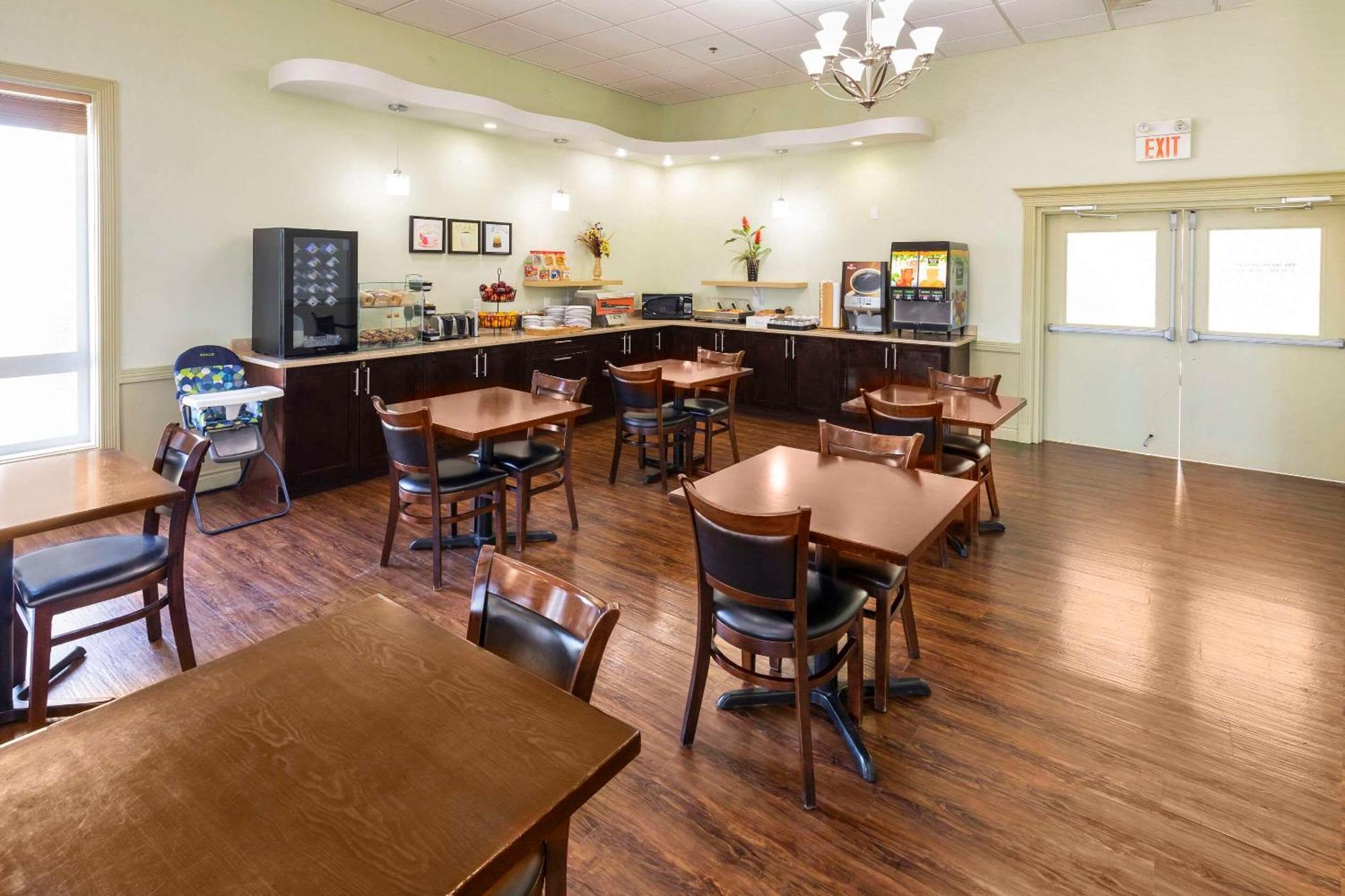 Quality Inn & Suites Whitecourt Luaran gambar