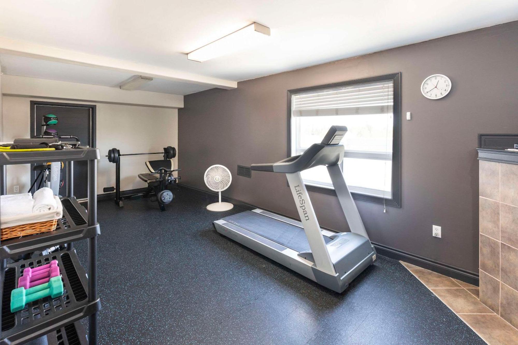 Quality Inn & Suites Whitecourt Luaran gambar