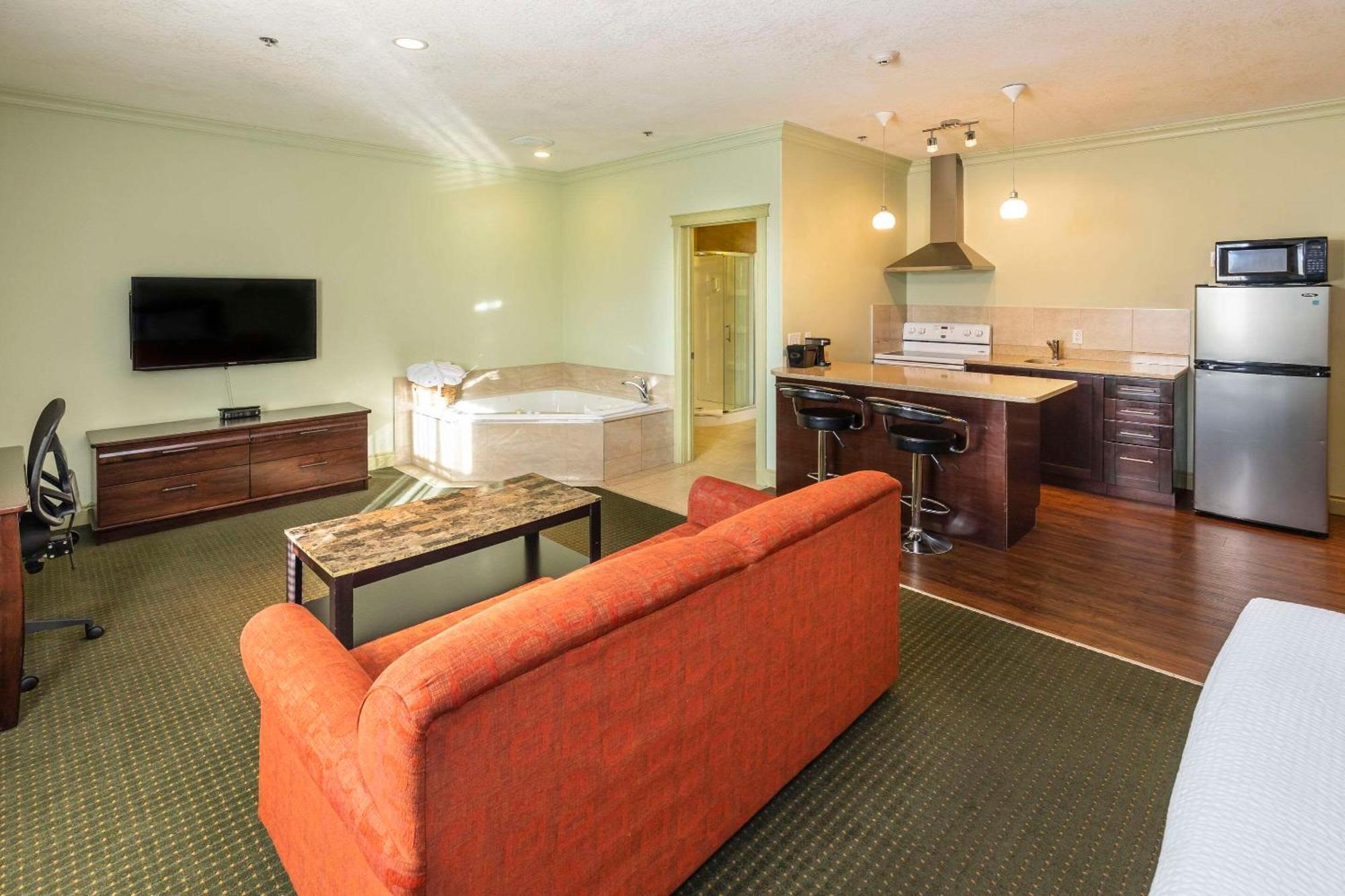 Quality Inn & Suites Whitecourt Luaran gambar