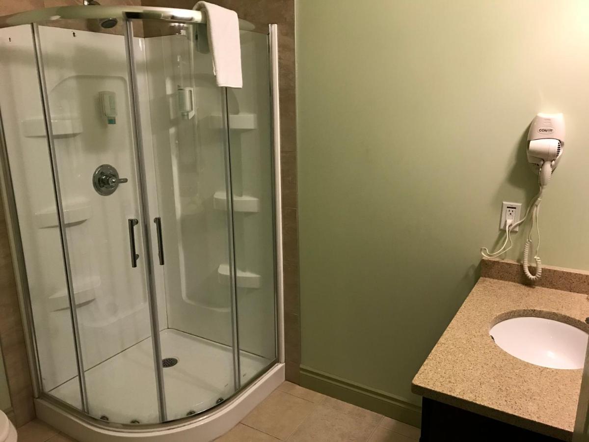 Quality Inn & Suites Whitecourt Luaran gambar